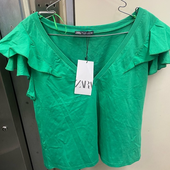 Zara Tops Nwt Zara Green Ruffle Sleeve V Neck Tee Shirt Size Large Poshmark